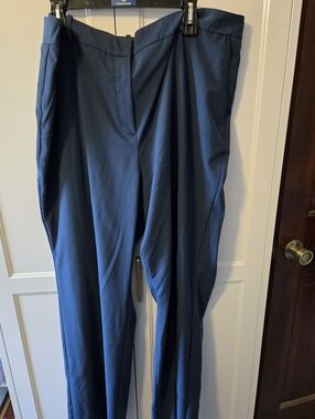 Worthington Women's Navy Tapered Dress Pants Size 18W *Priced To Sell!*